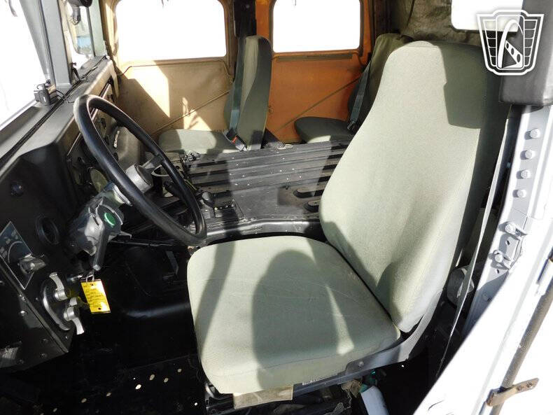 1999 AM General Hummer