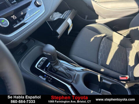 2026 Toyota Corolla Hatchback SE