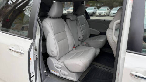 2017 Toyota Sienna