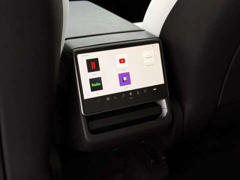 2026 Tesla Model Y Premium