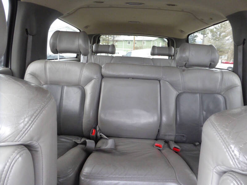 2002 GMC Yukon XL Denali