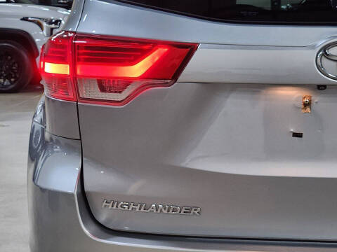 2017 Toyota Highlander Limited