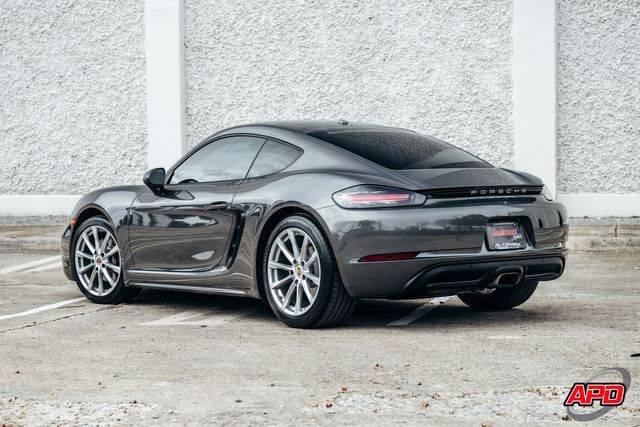 2019 Porsche 718 Cayman