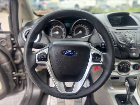 2017 Ford Fiesta SE