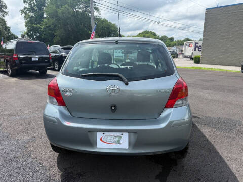 2011 Toyota Yaris