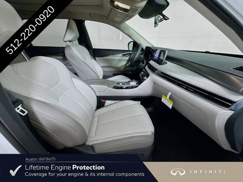 2027 Infiniti QX60 Luxe