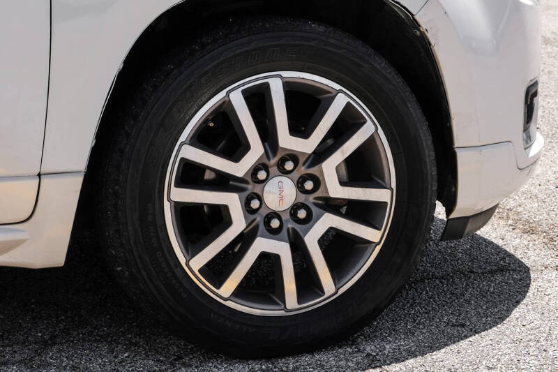 2015 GMC Acadia Denali