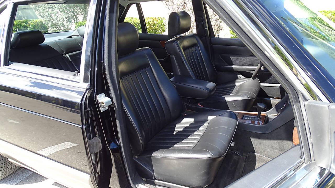 1987 Mercedes-Benz 420-Class 18