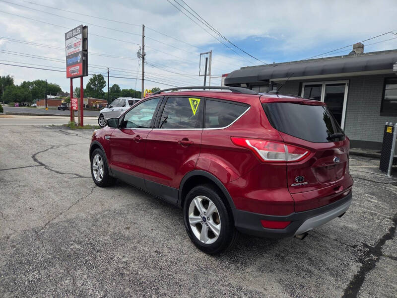 2016 Ford Escape SE