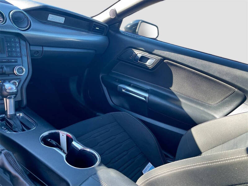 2017 Ford Mustang EcoBoost