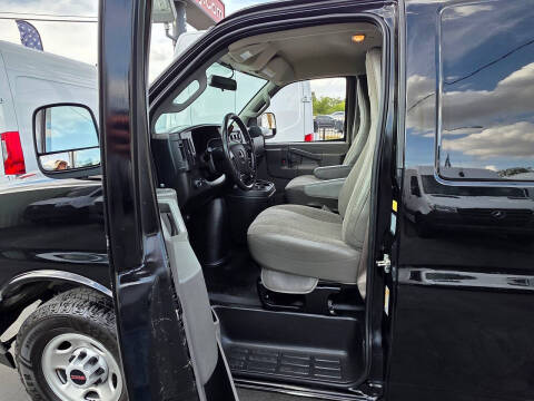 2023 GMC Savana 3500