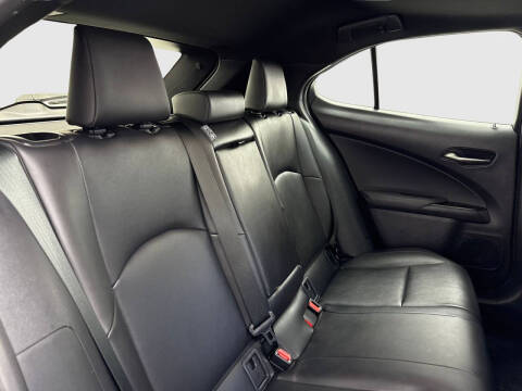 2020 Lexus UX 200