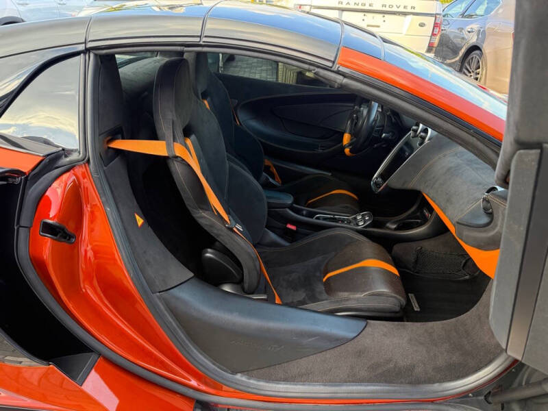 2020 McLaren 570S Spider