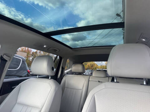 2022 Volkswagen Tiguan SE 4Motion