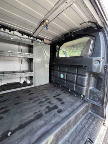 2017 Chevrolet Express 2500