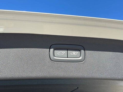 2026 Volvo XC90 B6 Ultra Dark 7P