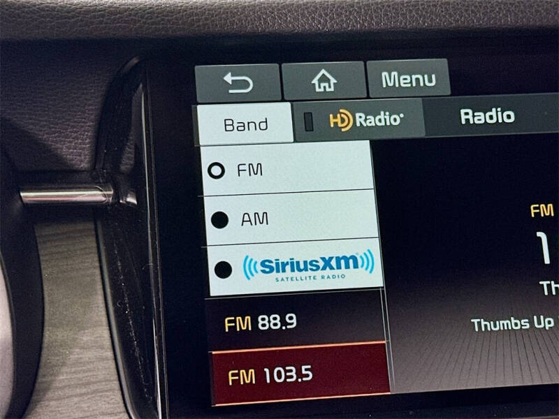 2020 Kia Cadenza Technology