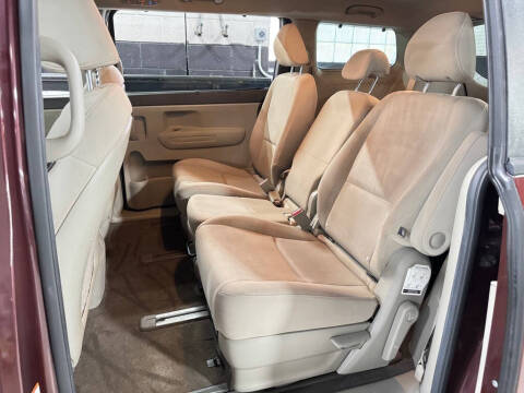 2015 Kia Sedona LX