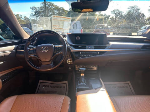 2019 Lexus ES 350 Luxury