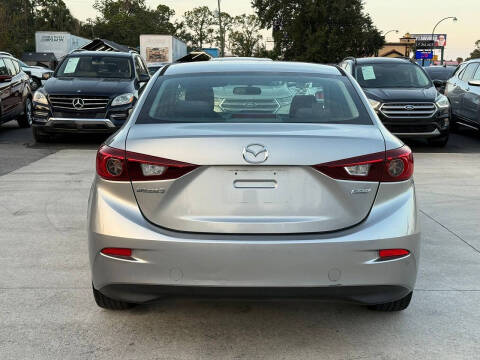 2015 Mazda MAZDA3 i Sport