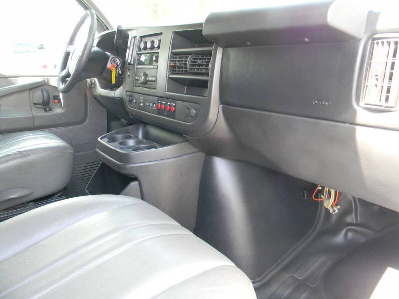 2015 Chevrolet Express 2500