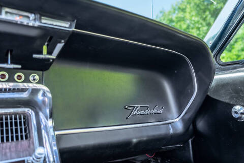 1966 Ford Thunderbird