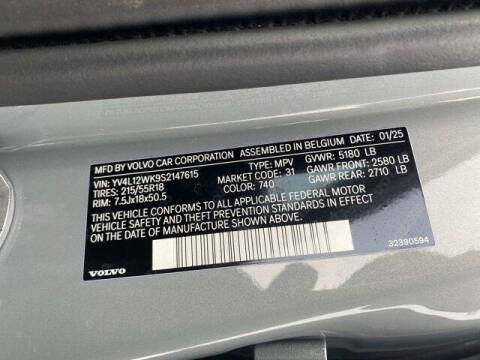 2025 Volvo V60 Cross Country B5 Plus