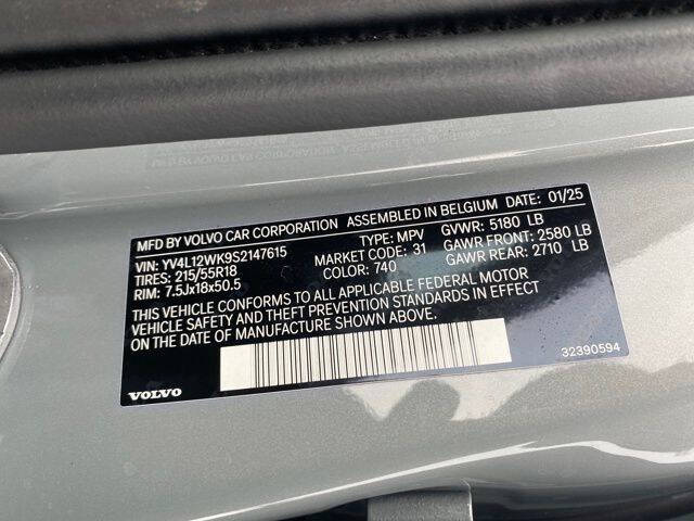 2025 Volvo V60 Cross Country B5 Plus