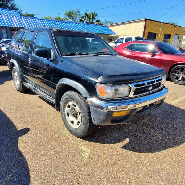1997 Nissan Pathfinder LE