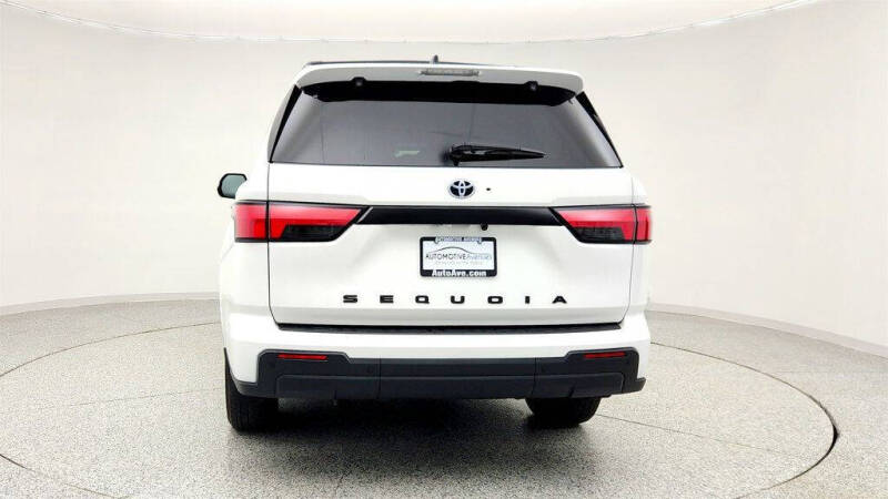 2024 Toyota Sequoia