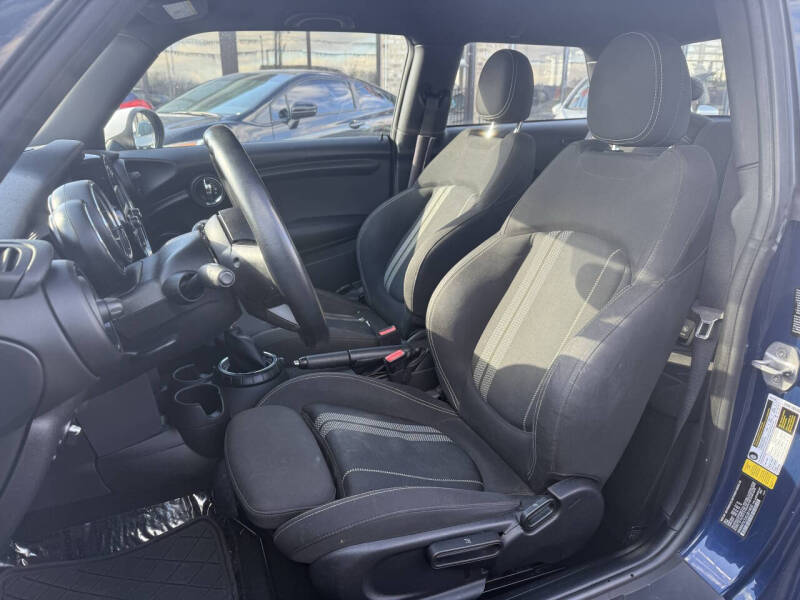 2016 MINI Hardtop 2 Door Cooper