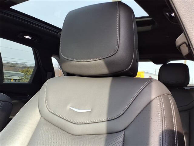 2023 Cadillac XT5 Premium Luxury