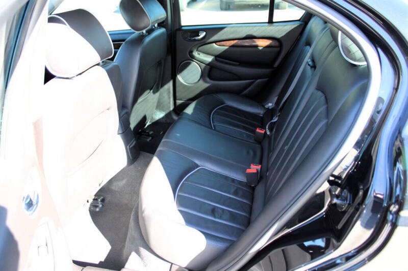 2005 Jaguar X-Type 3.0L