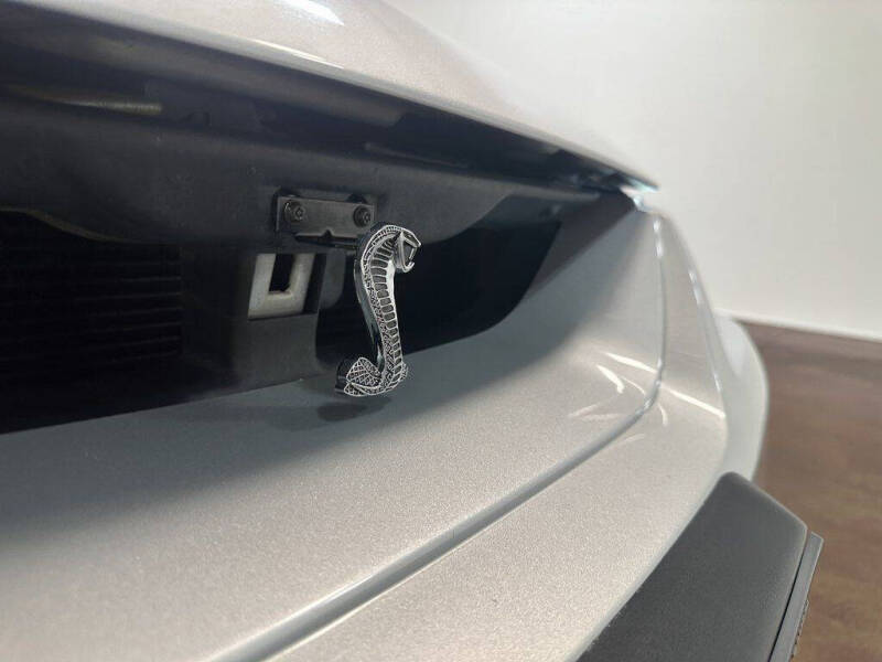 2001 Ford Mustang SVT Cobra