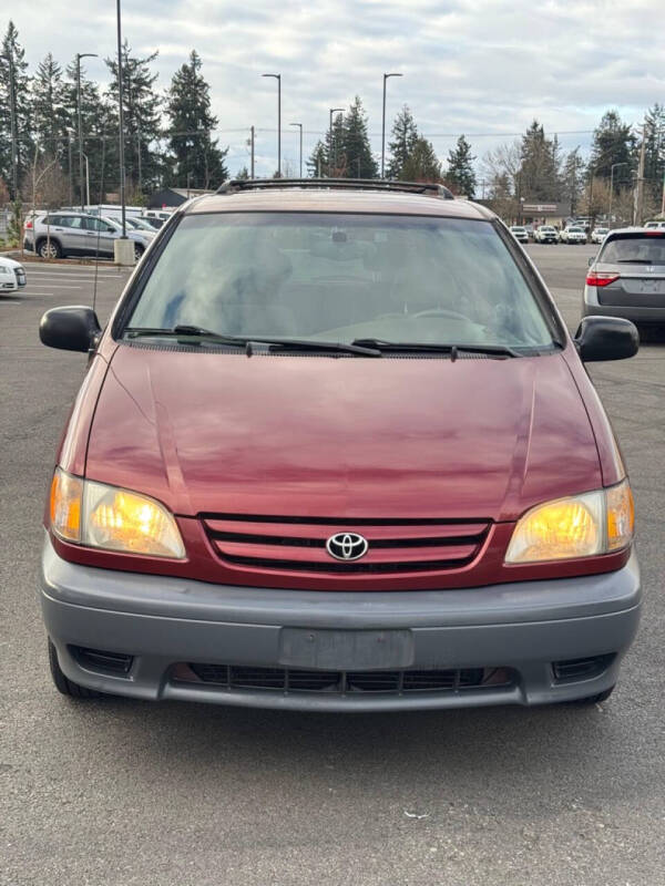 2002 Toyota Sienna LE