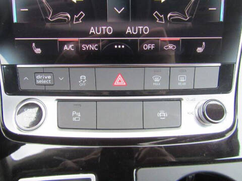 2022 Audi Q8 quattro Premium 55 TFSI