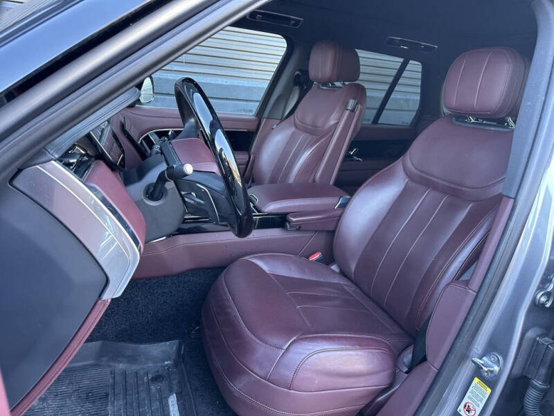 2023 Land Rover Range Rover P530 SE