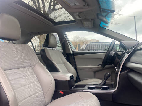 2015 Toyota Camry SE