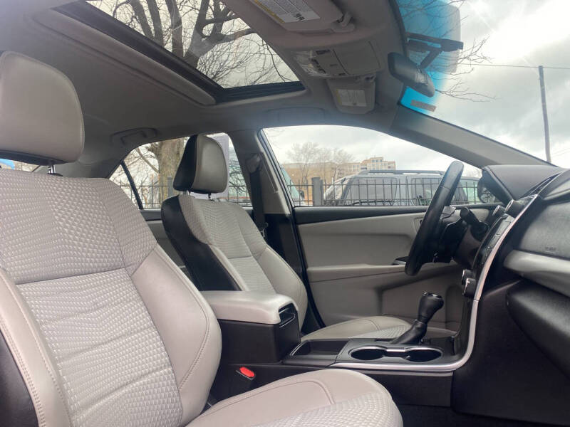 2015 Toyota Camry SE