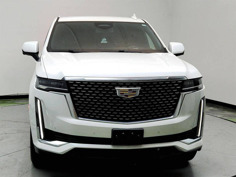 2022 Cadillac Escalade ESV Luxury