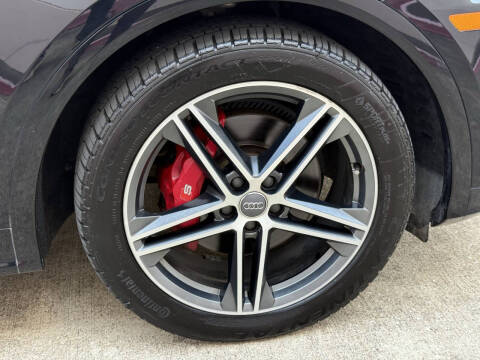 2018 Audi SQ5 3.0T quattro Premium Plus