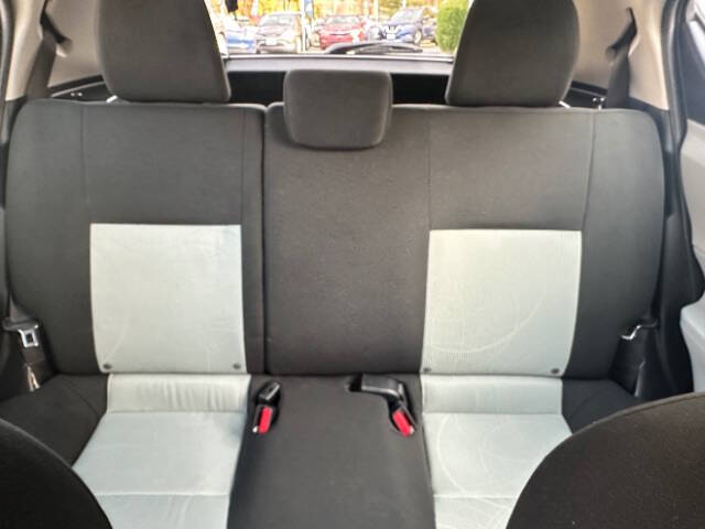 2014 Toyota Prius c Three