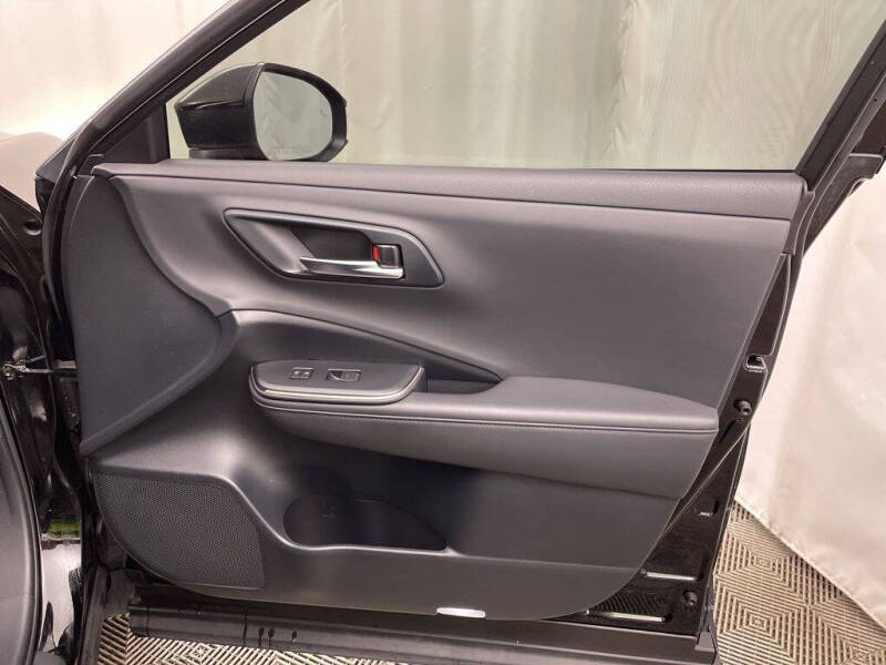 2023 Toyota Crown XLE