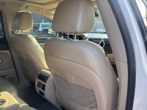 2011 Cadillac SRX Premium Collection