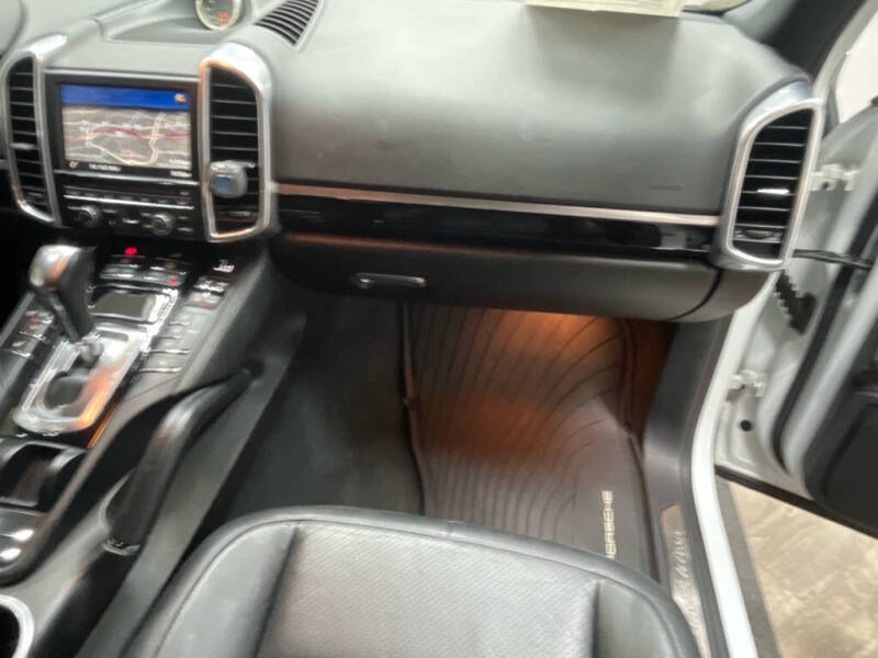2014 Porsche Cayenne
