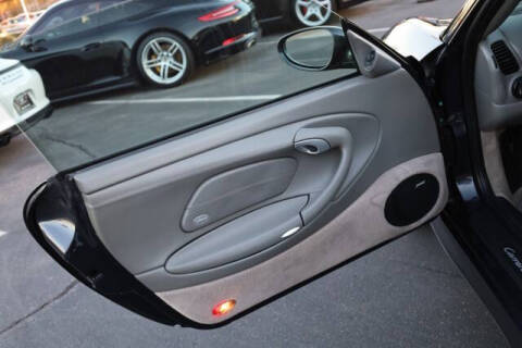 2004 Porsche 911 Carrera 4S