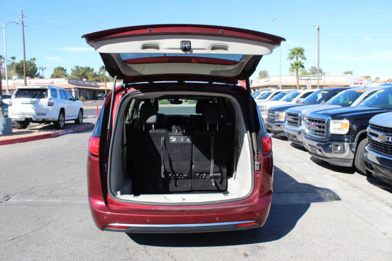 2018 Chrysler Pacifica Touring L