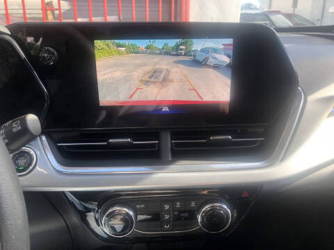 2024 Chevrolet Trax LT