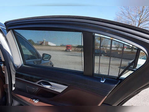 2017 BMW 7 Series 740i