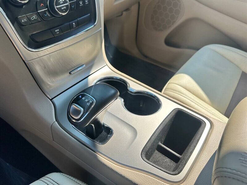 2015 Jeep Grand Cherokee Laredo